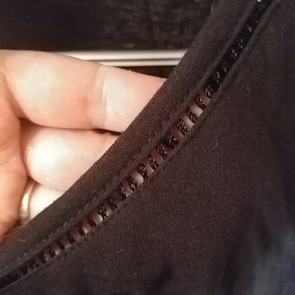 Black V Neck Tee 2X Avon - Picture 3 of 6